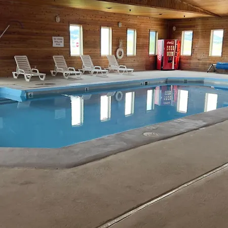 Serena Inn & Suites